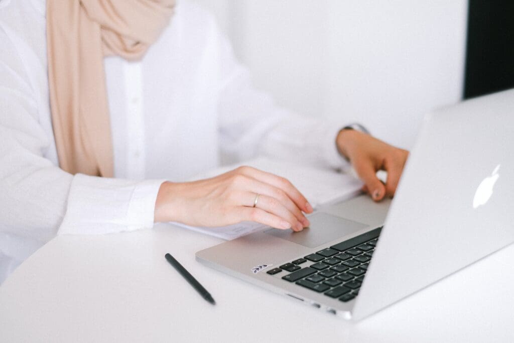 how challenges of online learning supports internal auditor training